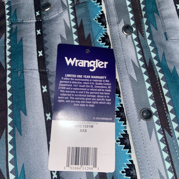 Wrangler button up🤠 - Picture 2 of 3